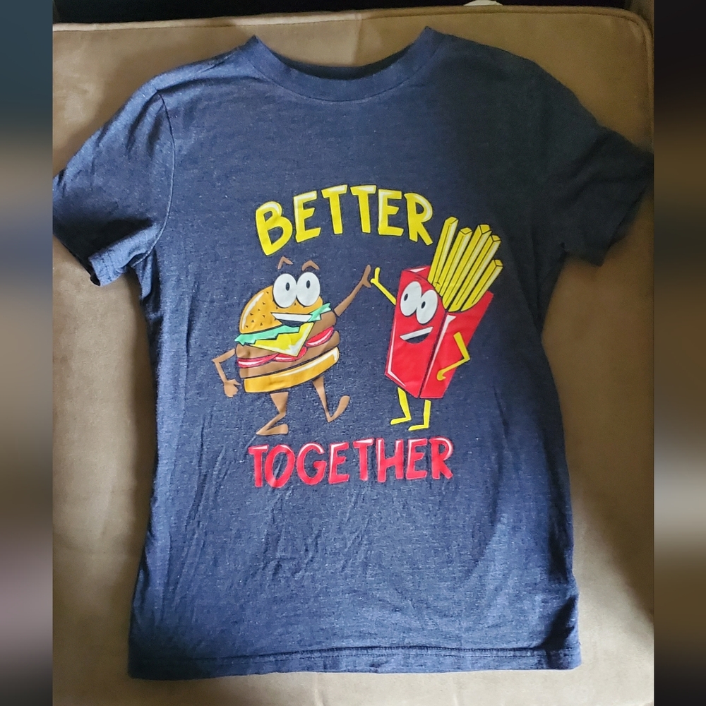 Boys Graphic Tshirt, Cat & Jack, Size Medium